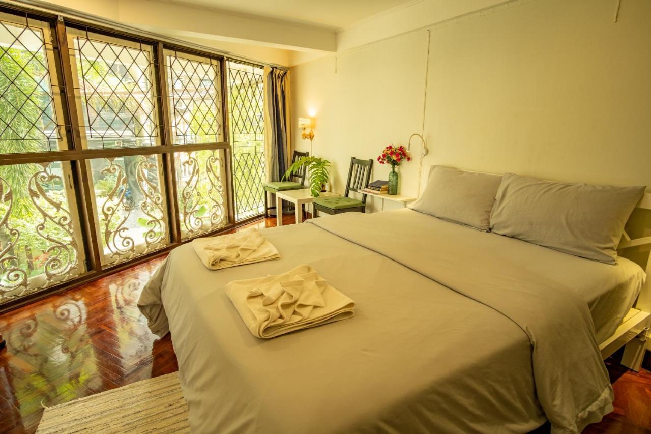 Home16 Sukhumvit16 Bangkok Exteriör bild